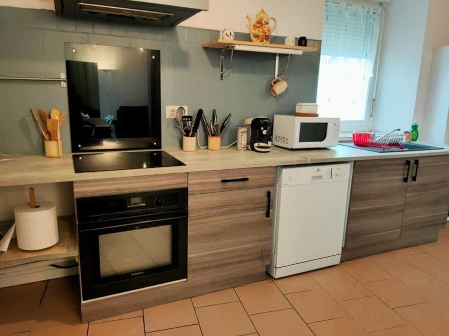 Meuble 3 Etoiles Dans Un Petit Village Du Gers Villecomtal-Sur-Arros Экстерьер фото